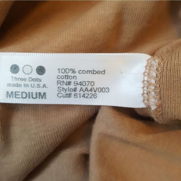 Three Dots Shirt Light Tan Vneck 3/4 sleeve Size Medium - Picture 4 of 6